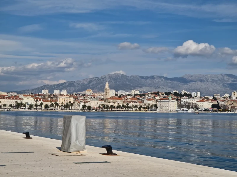 Privatni jednodnevni izlet iz Šibenika / Murtera u Trogir i Split