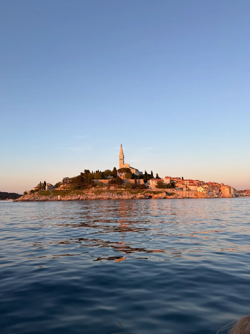 Rovinj Islands 3-Hour Tour with Swimming and Snorkeling