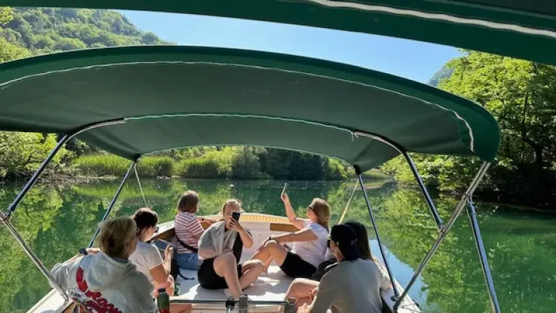 Omiš Glassboat Torpedo – Cetina River Cruise