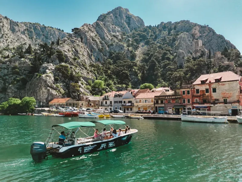 Omiš Glassboat Torpedo – Cetina River Cruise