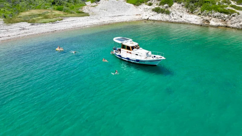 Split/Omiš/Makarska: Cjelodnevni ili poludnevni izlet brodom s "Cvitom"