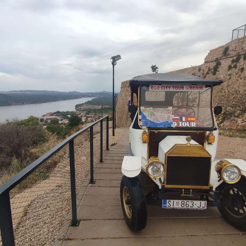 FORTRESSES SIGHTSEEING - ECO CITY TOUR ŠIBENIK