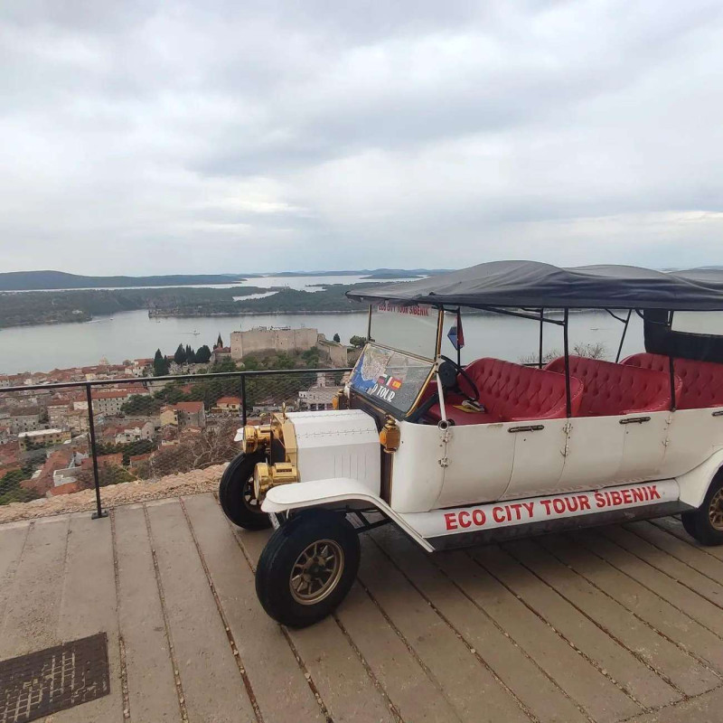 RAZGLEDAVANJE TVRĐAVA - EKO CITY TOUR ŠIBENIK