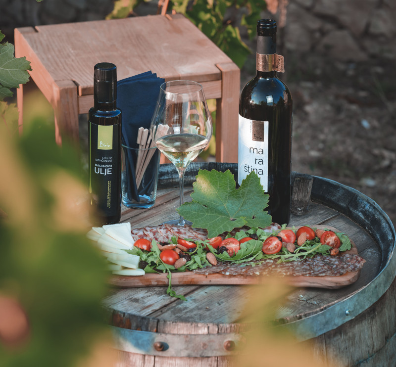 Vodice: Degustacija vina u vinariji Birin