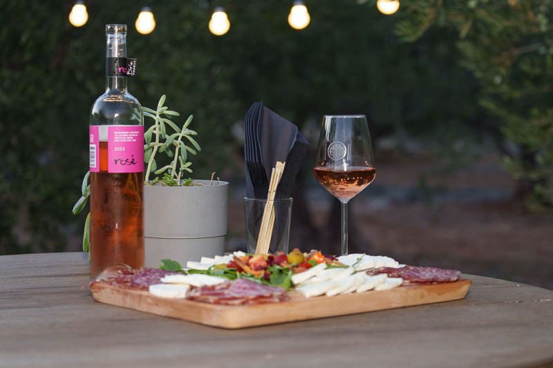 Vodice: Degustacija vina u vinariji Birin