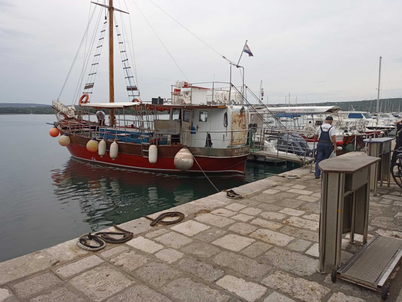 Evening Boat Trip to Krk City: Explore Nightlife & Culture