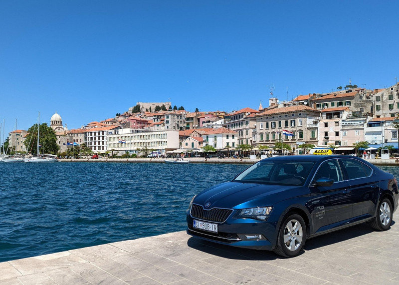 Šibenik / Split airport private transfer